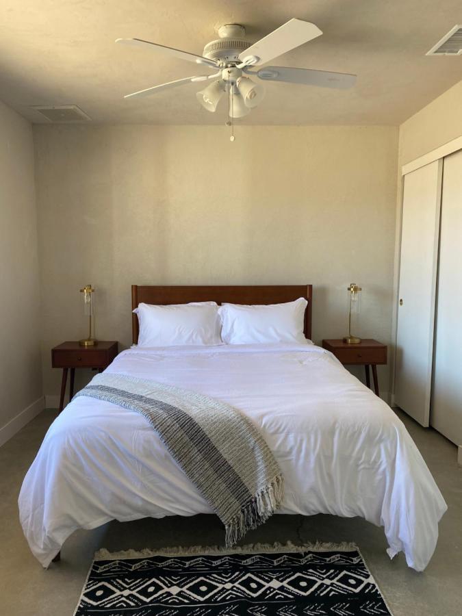 Willa Casa Del Desierto - Panoramic Views - Pet Friendly - Fire Pit Joshua Tree Zewnętrze zdjęcie
